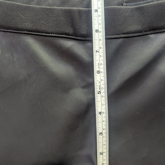 BLANK NYC Faux Leather Front Pull On Leggings Size 27 - Picture 8 of 9